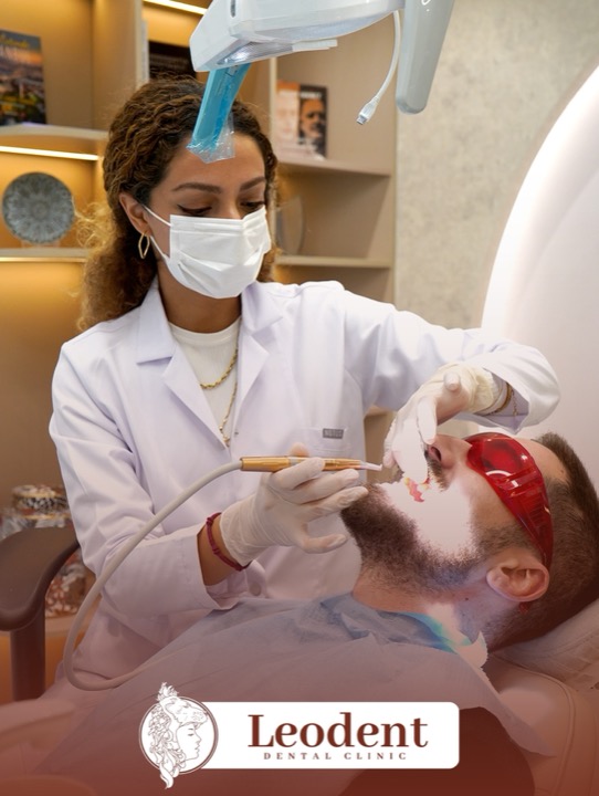 Leodent’te implant, ortodonti, estetik işlemler, beyazlatma ve rutin kontroller gibi farklı ihtiyaçlara yönelik tedaviler uyguluyoruz.
Her tedavinin süreci ve sonucu kişiden kişiye değişebilir. Tedavi öncesinde hekiminizden detaylı bilgi almanız önerilir.
#DişAnalizi #Ortodonti #AğızVeDişSağlığı #DişHekimi #DişDeğerlendirmesi #LeodentDentalClinic